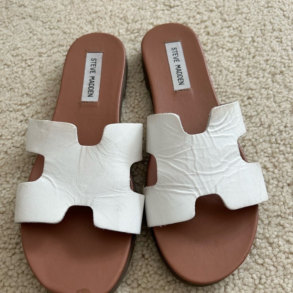 Steve Madden sandal